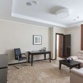 Гостиница Орион Владимир Люкс Премиум двухкомнатный двухместный 1 кровать-3