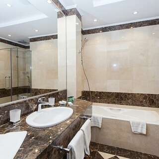 Гостиница Орион Владимир Люкс Премиум двухкомнатный двухместный 1 кровать-1